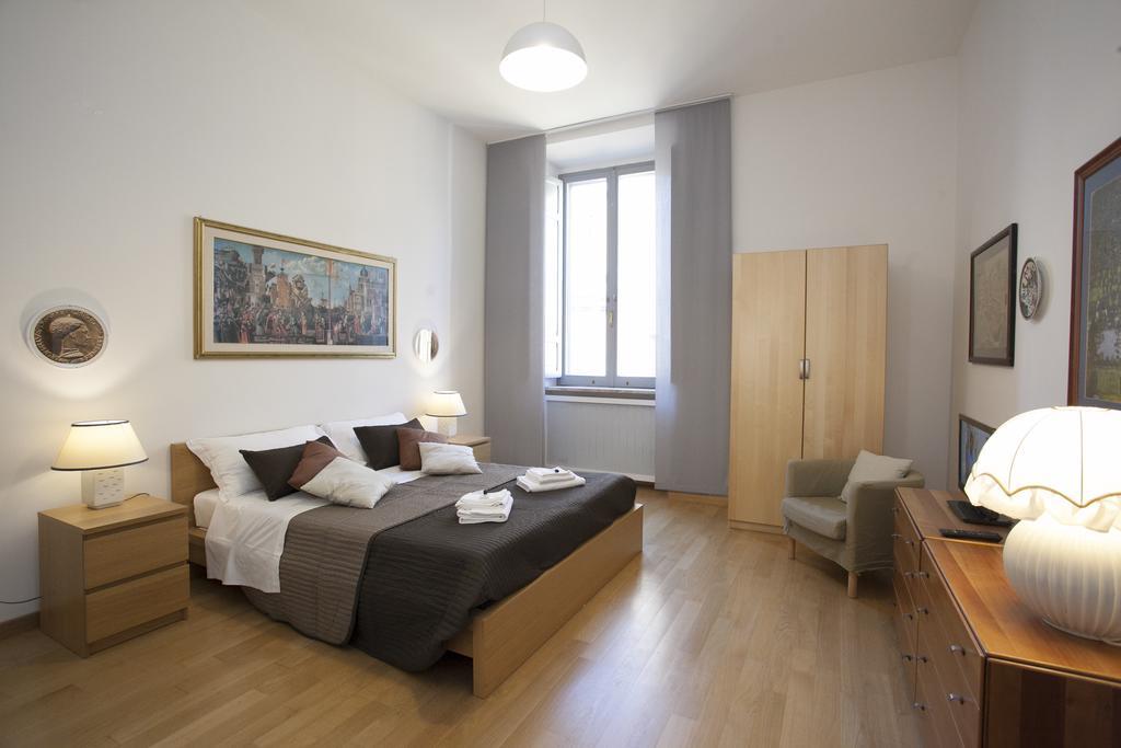 House Paganica Apartment Рим Стая снимка